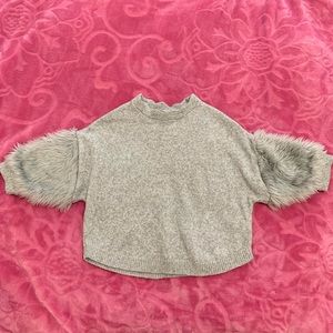 Gray sweater with faux fur sleeves
